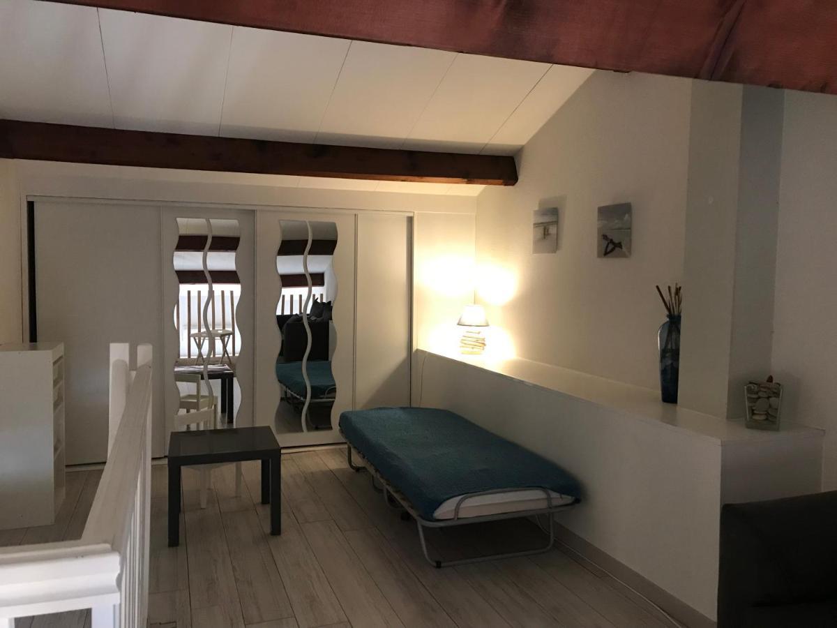 T2 Vue Mer Mezzanine Les Quilles Sete Bagian luar foto